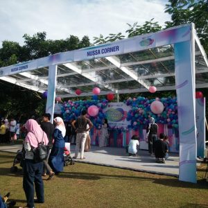 tenda transparan dekorasi