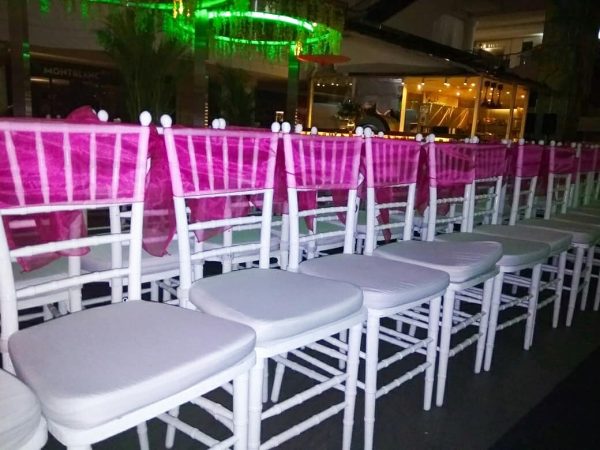 sewa kursi tiffany vip