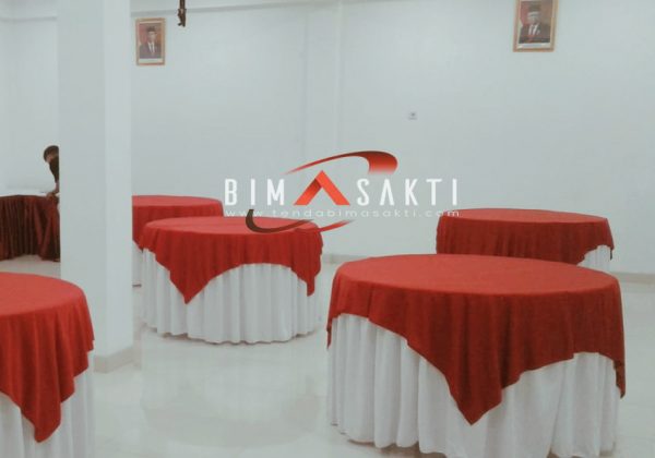 sewa meja bundar 160cm
