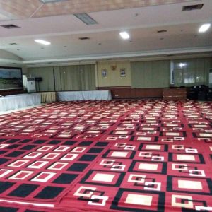 sewa karpet permadani minimalis