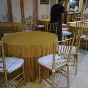 SEWA MEJA BULAT 120CM