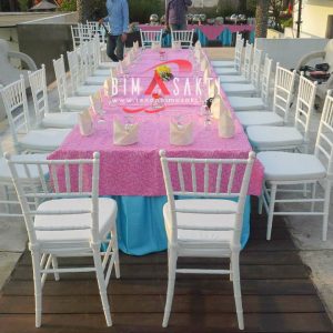SEWA KURSI TIFFANY PUTIH