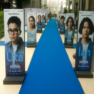 Karpet Buana Biru untuk acara pernikahan, seminar, dan pameran – Sewa karpet nyaman & elegan