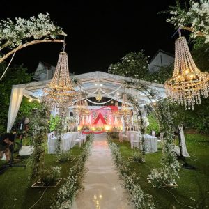 Tenda transparan dekorasi corporate event
