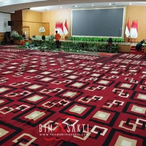 Karpet permadani elegan untuk dekorasi event dan panggung di Jakarta – disewakan oleh Tenda Bimasakti.